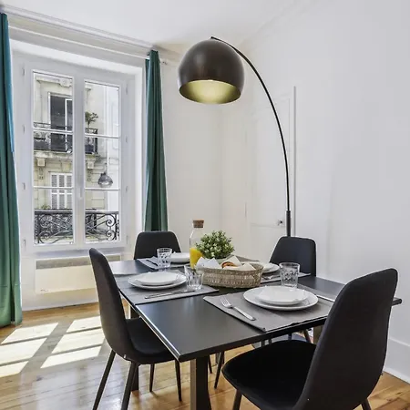 Eiffel Tower & Trocadero - 1br - Cityapartmentstay Paris